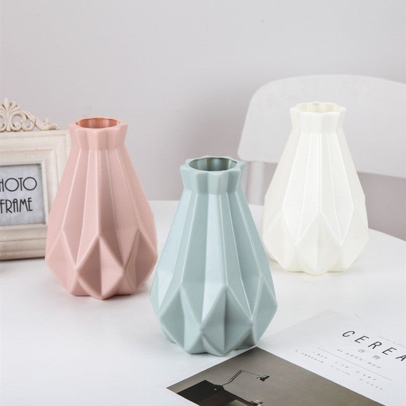 Plastic Decoration PE Drop-proof Vase Display